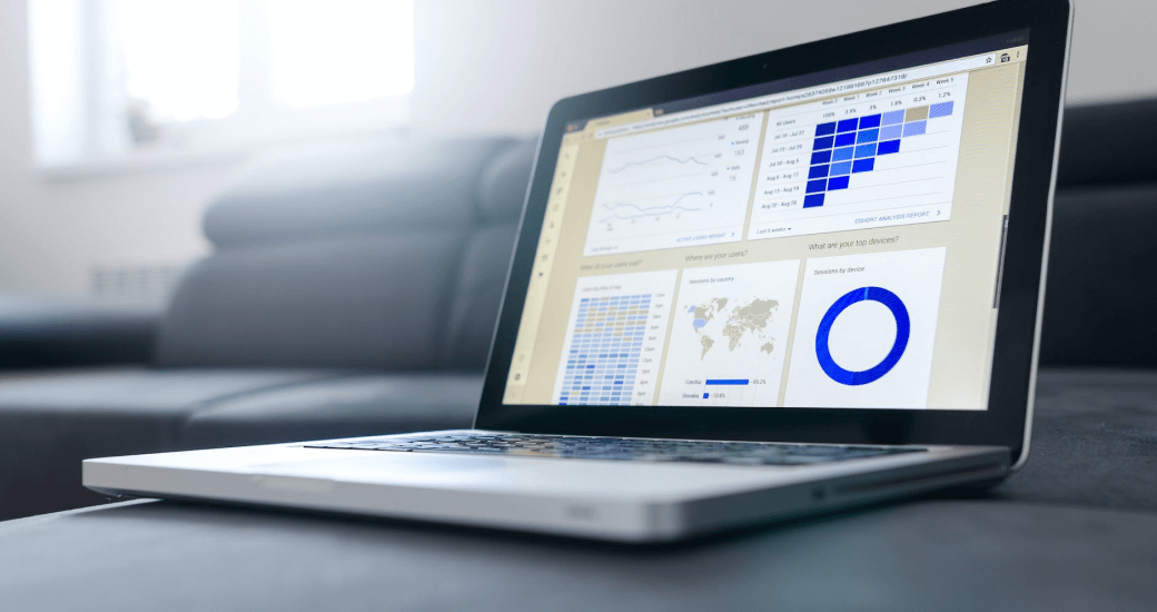 Hubungan Algoritma dan Struktur Data